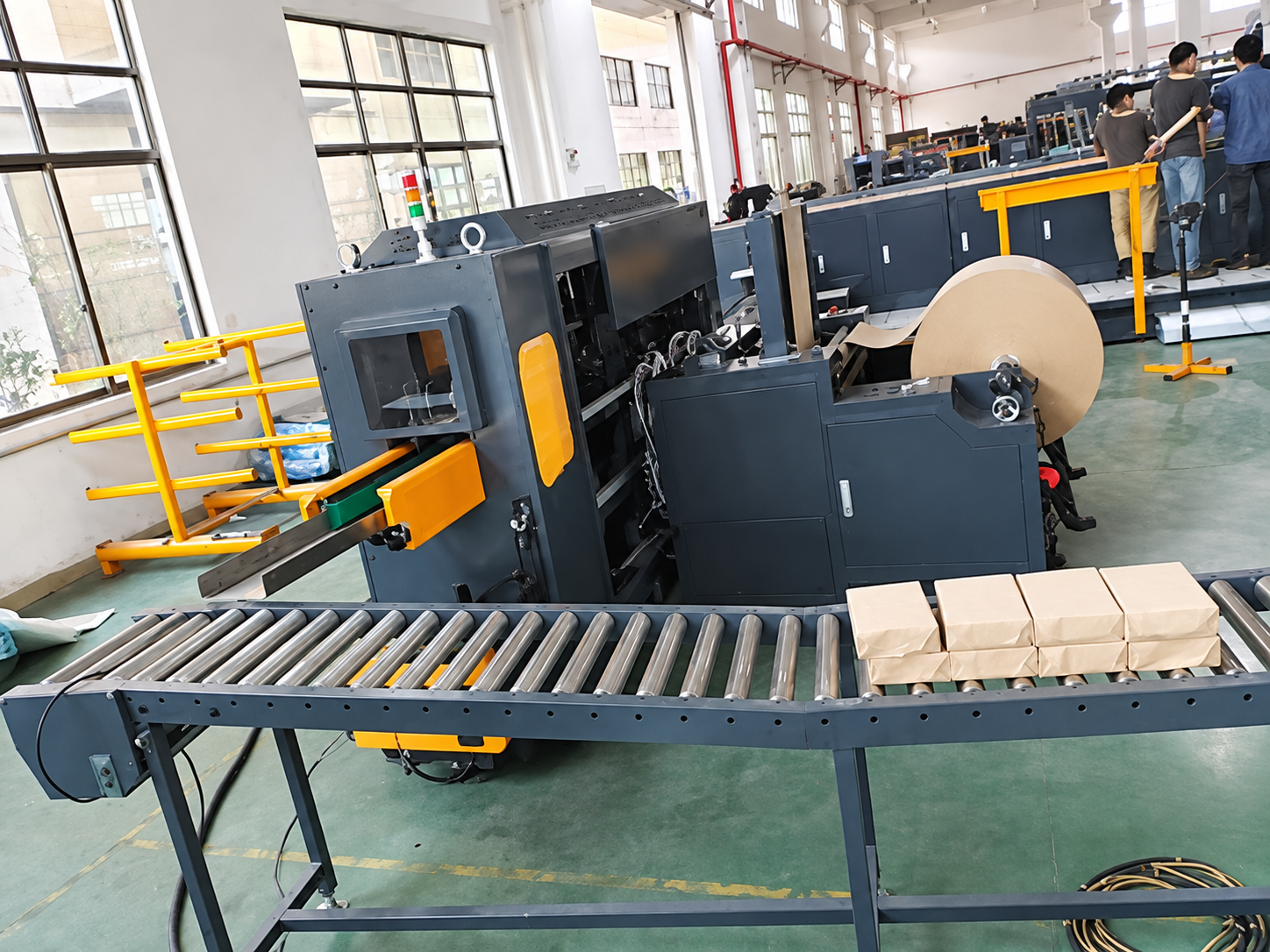 A4 paper cutting machine A4 paper cutting machine